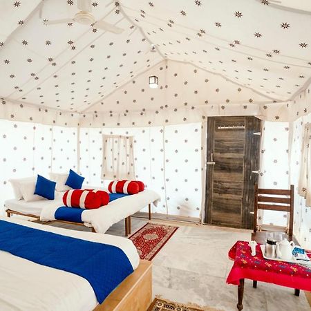 Kai Kabila Desert Camp Sām Exteriér fotografie