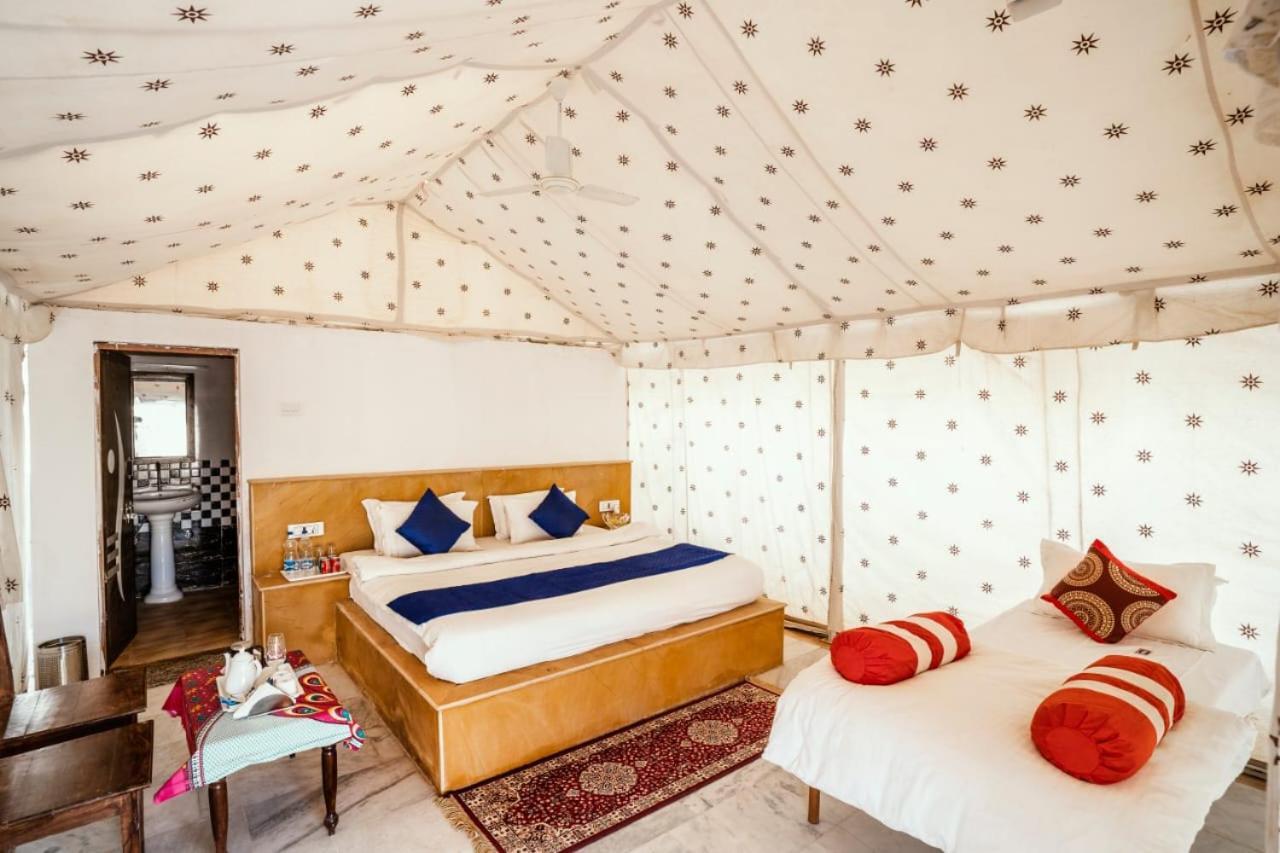 Kai Kabila Desert Camp Sām Exteriér fotografie