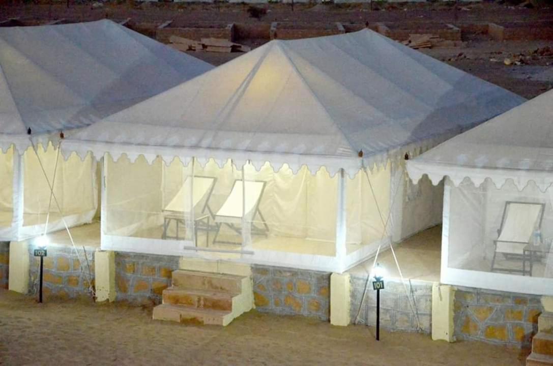 Kai Kabila Desert Camp Sām Exteriér fotografie